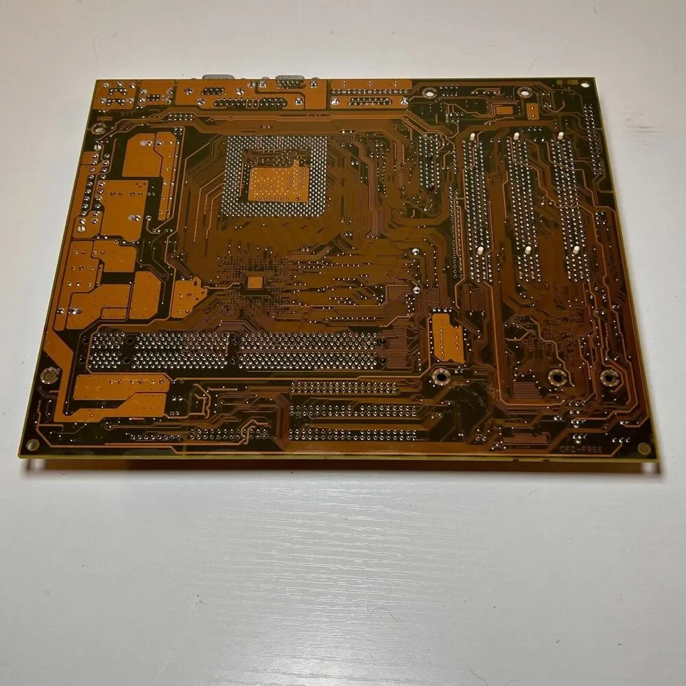 S381-M TEKRAM MOTHERBOARD SOCKET PGA 370 ENPC/ENlight EP-MW41 ATX Untested i810